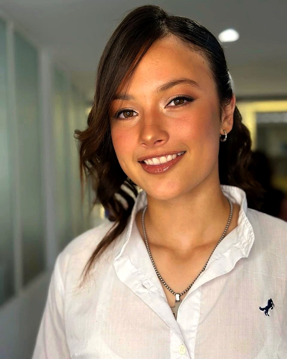 Maquillaje para madrinas, novias y 15 años